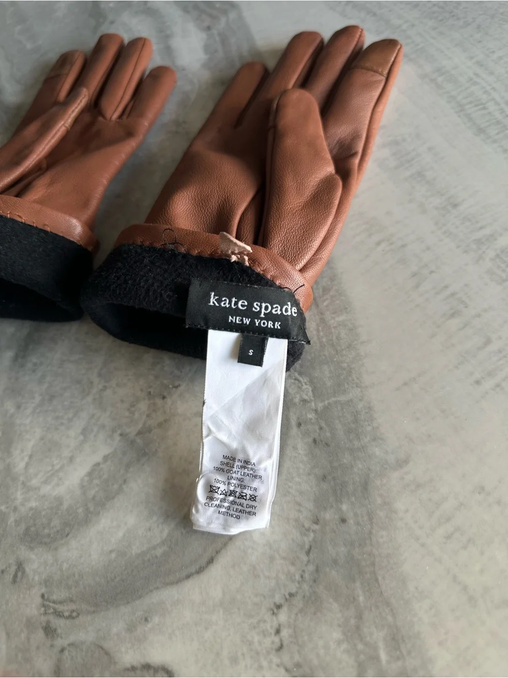 Kate Spade New York Leather Gloves in Cognac